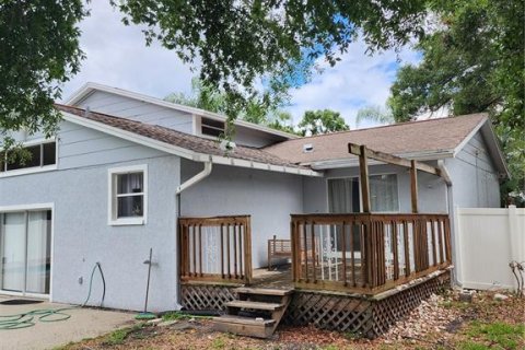 House in Tampa, Florida 4 bedrooms, 246.38 sq.m. № 1690041 - photo 24