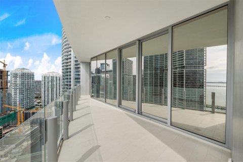 Condo in Miami, Florida, 2 bedrooms  № 1461396 - photo 25