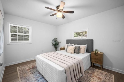 House in Orlando, Florida 2 bedrooms, 75.99 sq.m. № 2409904 - photo 6