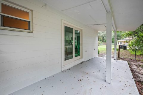 House in Orlando, Florida 2 bedrooms, 75.99 sq.m. № 2409904 - photo 13