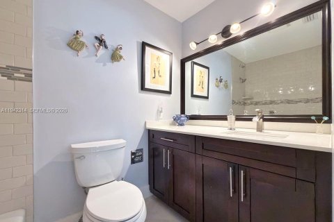 Condominio en venta en Hollywood, Florida, 3 dormitorios, 218.32 m2 № 2000693 - foto 30