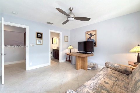 Condominio en venta en Hollywood, Florida, 3 dormitorios, 218.32 m2 № 2000693 - foto 29