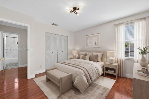 House in Pembroke Pines, Florida 3 bedrooms, 185.62 sq.m. № 2046633 - photo 11