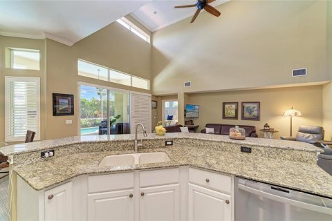 Villa ou maison à vendre à Palmetto, Floride: 4 chambres, 274.43 m2 № 2147701 - photo 21