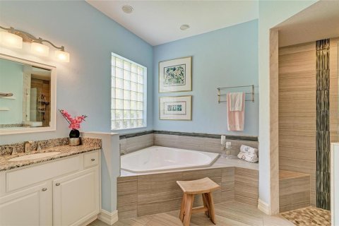 Villa ou maison à vendre à Palmetto, Floride: 4 chambres, 274.43 m2 № 2147701 - photo 29