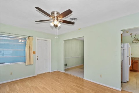 Casa en venta en Orlando, Florida, 3 dormitorios, 144.28 m2 № 1900840 - foto 12