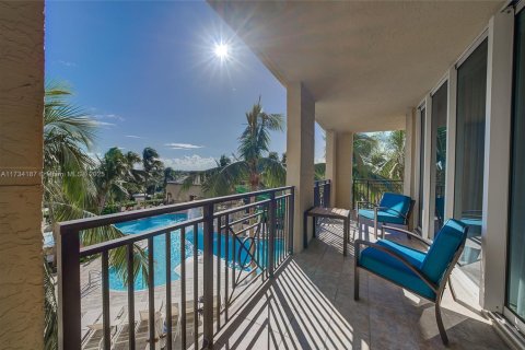 Copropriété à vendre à Riviera Beach, Floride: 2 chambres, 97.36 m2 № 1985325 - photo 1
