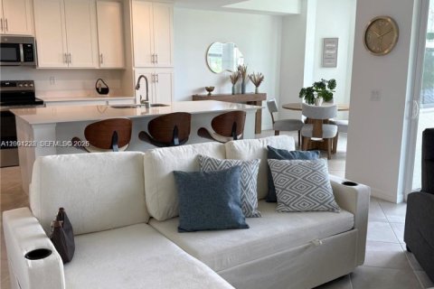 Condo in Ave Maria, Florida, 2 bedrooms  № 2068423 - photo 7