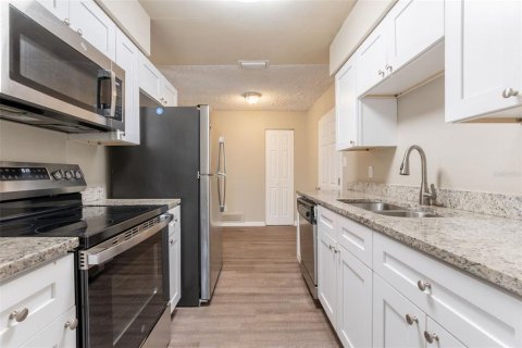 Villa ou maison à vendre à Orlando, Floride: 4 chambres, 106.93 m2 № 1827932 - photo 4