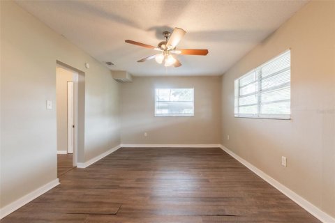 Villa ou maison à vendre à Orlando, Floride: 4 chambres, 106.93 m2 № 1827932 - photo 19