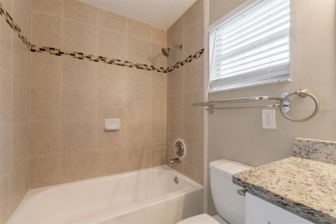 Villa ou maison à vendre à Orlando, Floride: 4 chambres, 106.93 m2 № 1827932 - photo 20