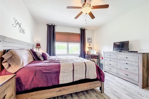 Casa en venta en Polk City, Florida, 3 dormitorios, 163.51 m2 № 1853356 - foto 29