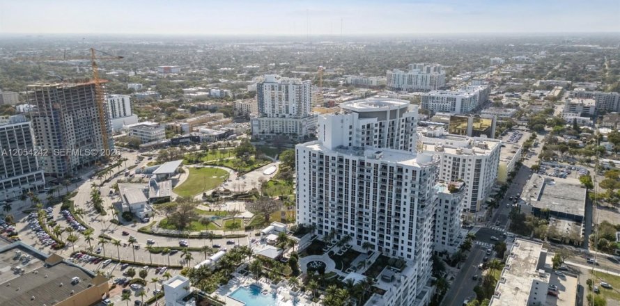 Condo à Hollywood, Floride, 1 chambre  № 2180389