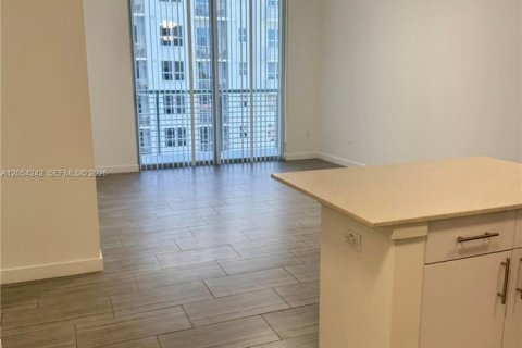 Copropriété à louer à Hollywood, Floride: 1 chambre, 68.84 m2 № 2180389 - photo 3