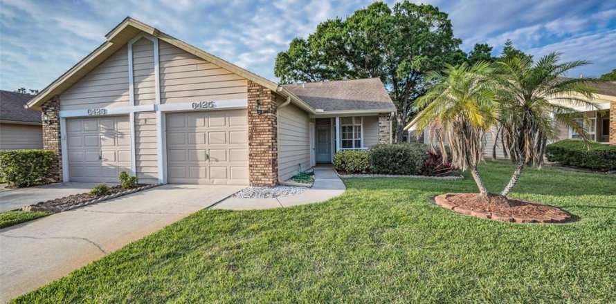 Casa en New Port Richey, Florida 2 dormitorios, 89.56 m2 № 1677123