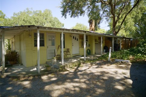 Commercial property in Orlando, Florida 148.09 sq.m. № 2195497 - photo 12