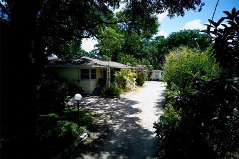 Commercial property in Orlando, Florida 148.09 sq.m. № 2195497 - photo 2