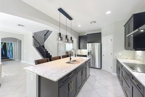 House in Windermere, Florida 5 bedrooms, 402.45 sq.m. № 2234642 - photo 19