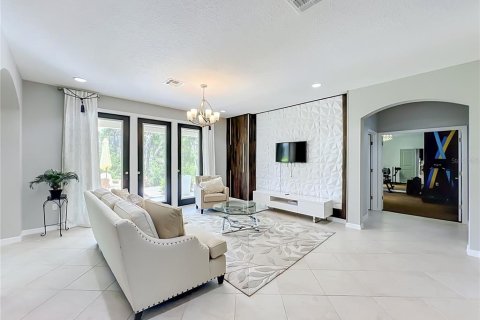 House in Windermere, Florida 5 bedrooms, 402.45 sq.m. № 2234642 - photo 24