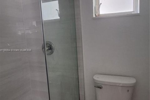 Villa ou maison à vendre à Miramar, Floride: 3 chambres, 168.25 m2 № 1926633 - photo 13