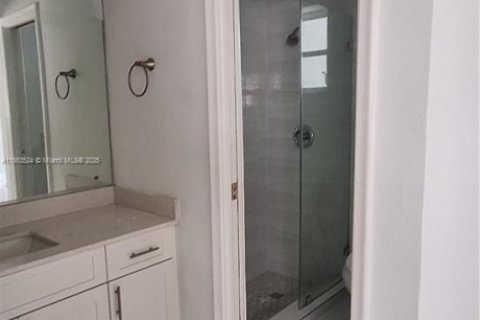 Villa ou maison à vendre à Miramar, Floride: 3 chambres, 168.25 m2 № 1926633 - photo 10