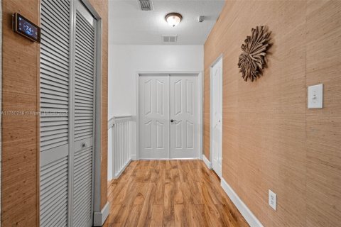 Casa en venta en Homestead, Florida, 3 dormitorios, 241.82 m2 № 1861294 - foto 14