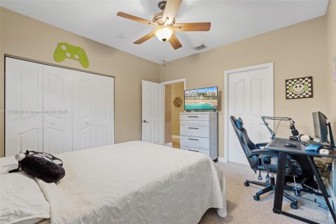 Casa en venta en Homestead, Florida, 3 dormitorios, 241.82 m2 № 1861294 - foto 22