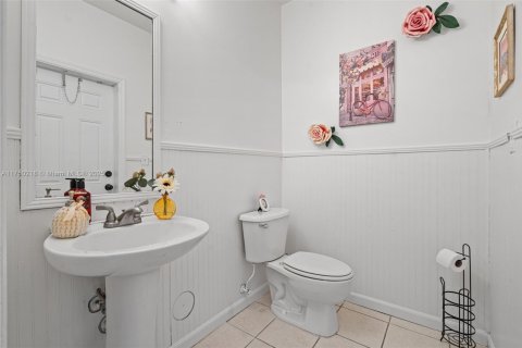 Casa en venta en Homestead, Florida, 3 dormitorios, 241.82 m2 № 1861294 - foto 12