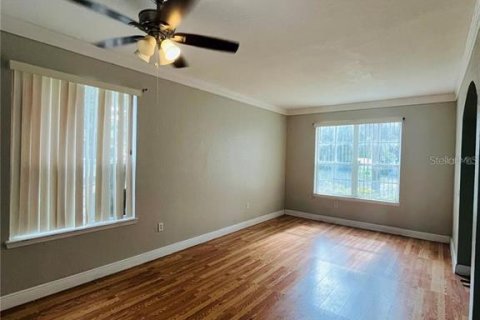 Villa ou maison à louer à Kissimmee, Floride: 5 chambres, 223.62 m2 № 1775488 - photo 4