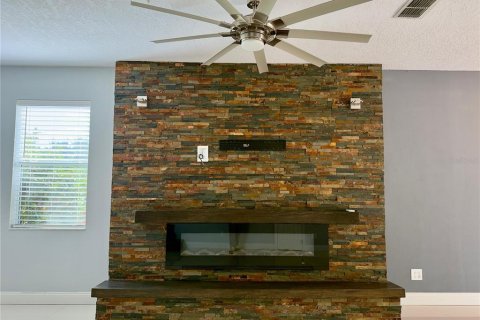 House in Orlando, Florida 3 bedrooms, 209.59 sq.m. № 1568197 - photo 5