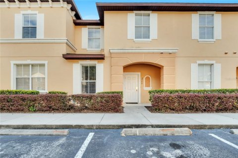 Townhouse in Kissimmee, Florida 3 bedrooms, 133.31 sq.m. № 1835573 - photo 1