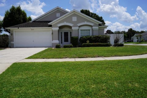 Casa en Kissimmee, Florida 4 dormitorios, 181.44 m2 № 2127128