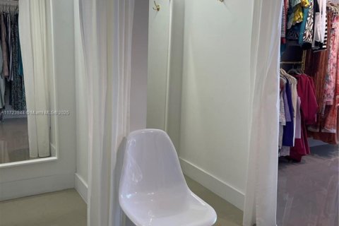Propiedad comercial en venta en Key Biscayne, Florida № 1936399 - foto 8
