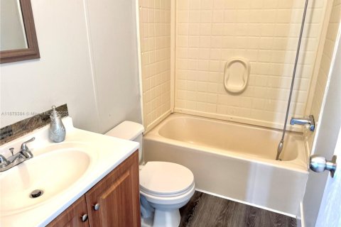 Снять в аренду квартиру в Хомстед, Флорида 3 спальни, 156.08м2, № 1928981 - фото 28