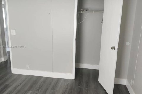 Снять в аренду квартиру в Хомстед, Флорида 3 спальни, 156.08м2, № 1928981 - фото 21