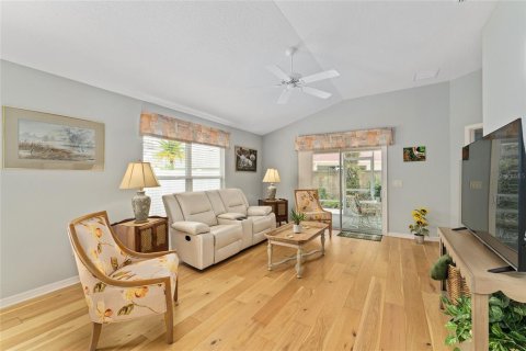 Casa en venta en The Villages, Florida, 2 dormitorios, 112.04 m2 № 1840580 - foto 7