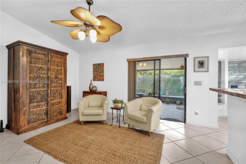 Villa ou maison à vendre à Sunrise, Floride: 3 chambres, 164.9 m2 № 2051632 - photo 7