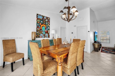 Villa ou maison à vendre à Sunrise, Floride: 3 chambres, 164.9 m2 № 2051632 - photo 5