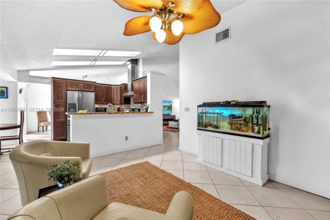 Villa ou maison à vendre à Sunrise, Floride: 3 chambres, 164.9 m2 № 2051632 - photo 30