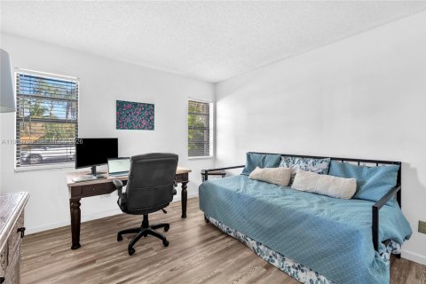 Villa ou maison à vendre à Sunrise, Floride: 3 chambres, 164.9 m2 № 2051632 - photo 12