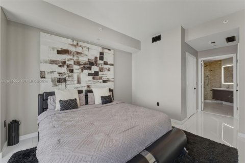 Copropriété à louer à Miami, Floride: 2 chambres, 144.93 m2 № 2075284 - photo 20