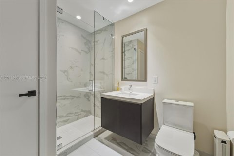 Copropriété à louer à Miami, Floride: 2 chambres, 144.93 m2 № 2075284 - photo 23