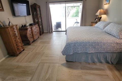 Condo in Bradenton, Florida, 2 bedrooms  № 1602571 - photo 19