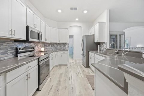 Villa ou maison à vendre à Ocala, Floride: 4 chambres, 220.18 m2 № 2148139 - photo 8