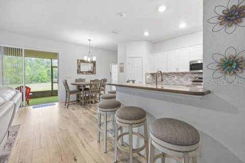 Villa ou maison à vendre à Ocala, Floride: 4 chambres, 220.18 m2 № 2148139 - photo 7