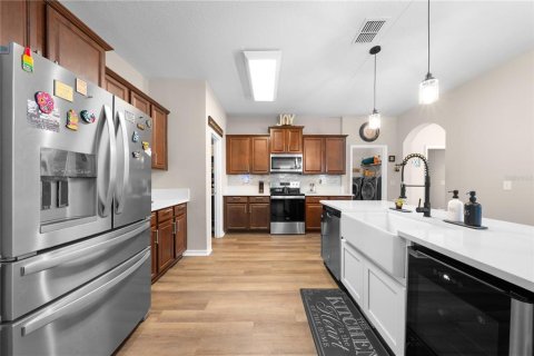 Casa en venta en Kissimmee, Florida, 4 dormitorios, 235.6 m2 № 1915189 - foto 17