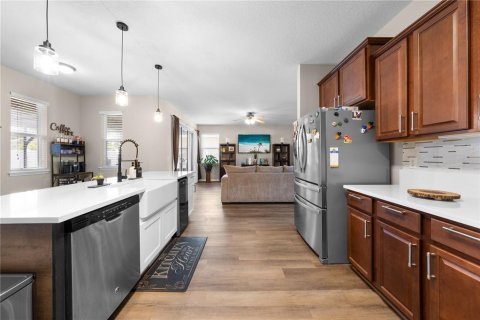 Casa en venta en Kissimmee, Florida, 4 dormitorios, 235.6 m2 № 1915189 - foto 21