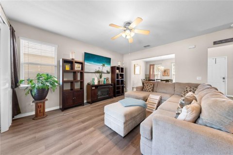 Casa en venta en Kissimmee, Florida, 4 dormitorios, 235.6 m2 № 1915189 - foto 10