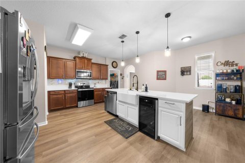 Casa en venta en Kissimmee, Florida, 4 dormitorios, 235.6 m2 № 1915189 - foto 16