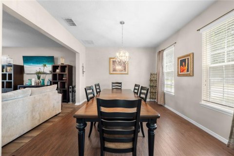 Casa en venta en Kissimmee, Florida, 4 dormitorios, 235.6 m2 № 1915189 - foto 7